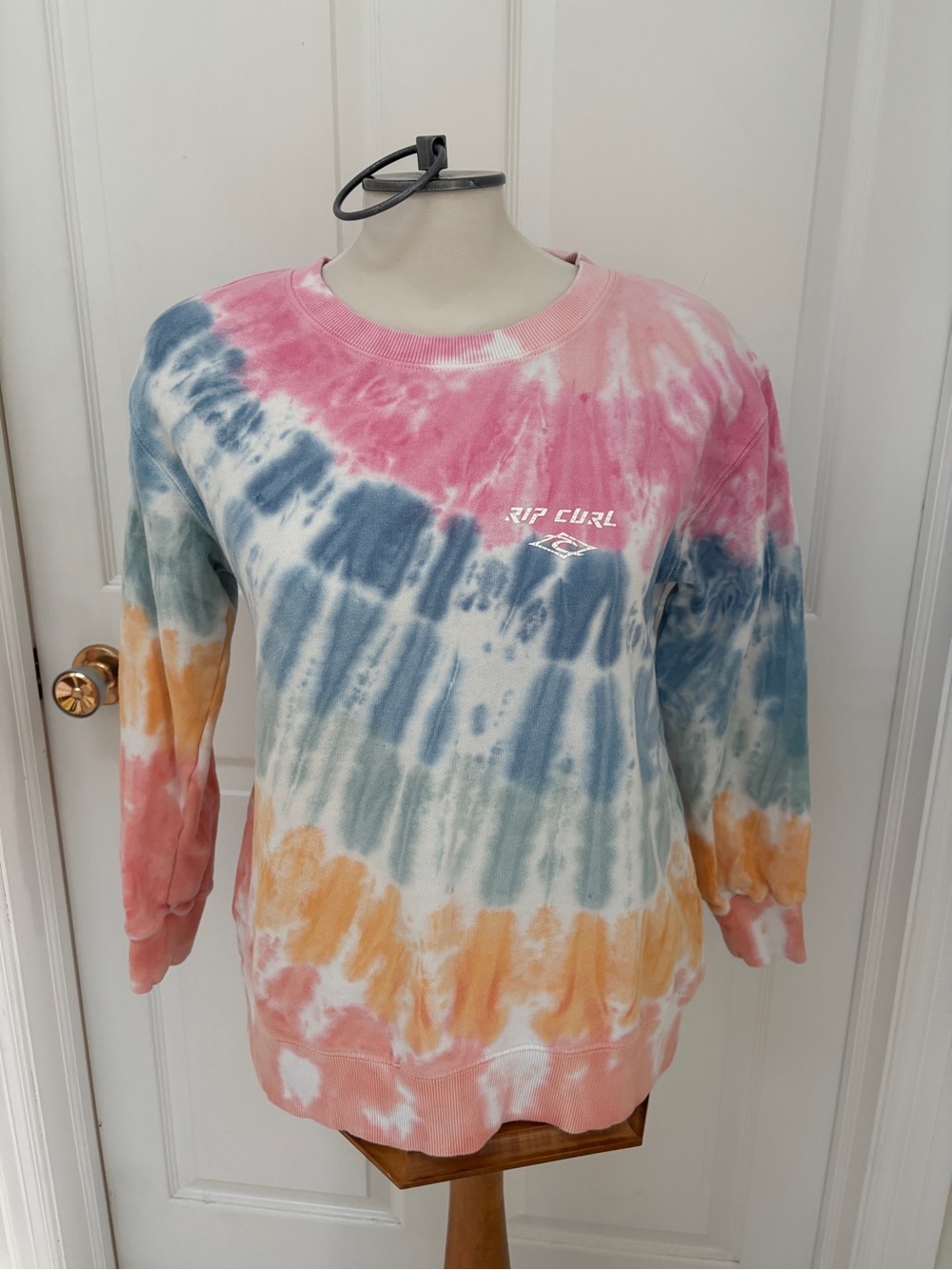Rip Curl Pastel Tie-Dye Pullover Sweatshirt - Pink, Blue, Orange ladies XS
